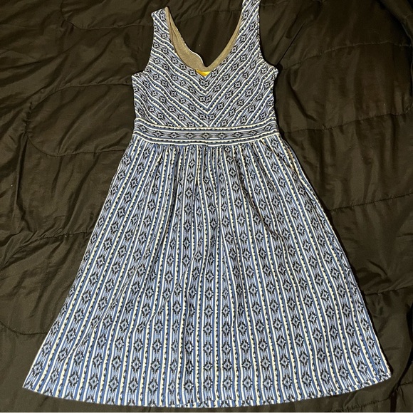 #7 Not So Mystery Maeve Size 6 No boundaries Sequined Shirt XXL - Picture 3 of 9